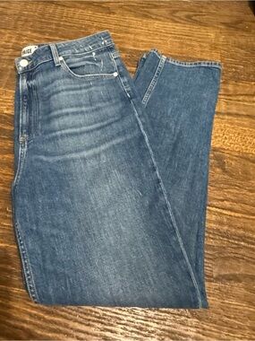PAIGE Sarah Slim Jeans | Size 32| Medium Wash